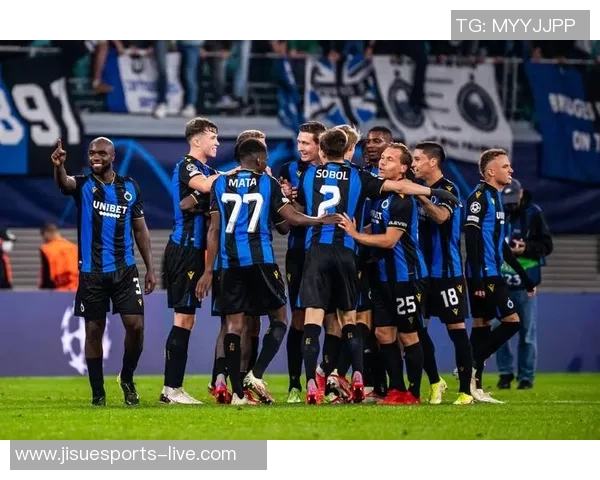 欧冠激战：多特蒙德3比2逆转切尔西争议判罚引发全场热议