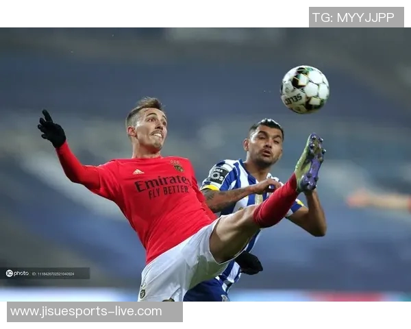 波尔图逆转本菲卡夺足总杯精彩瞬间战术分析与全场回顾